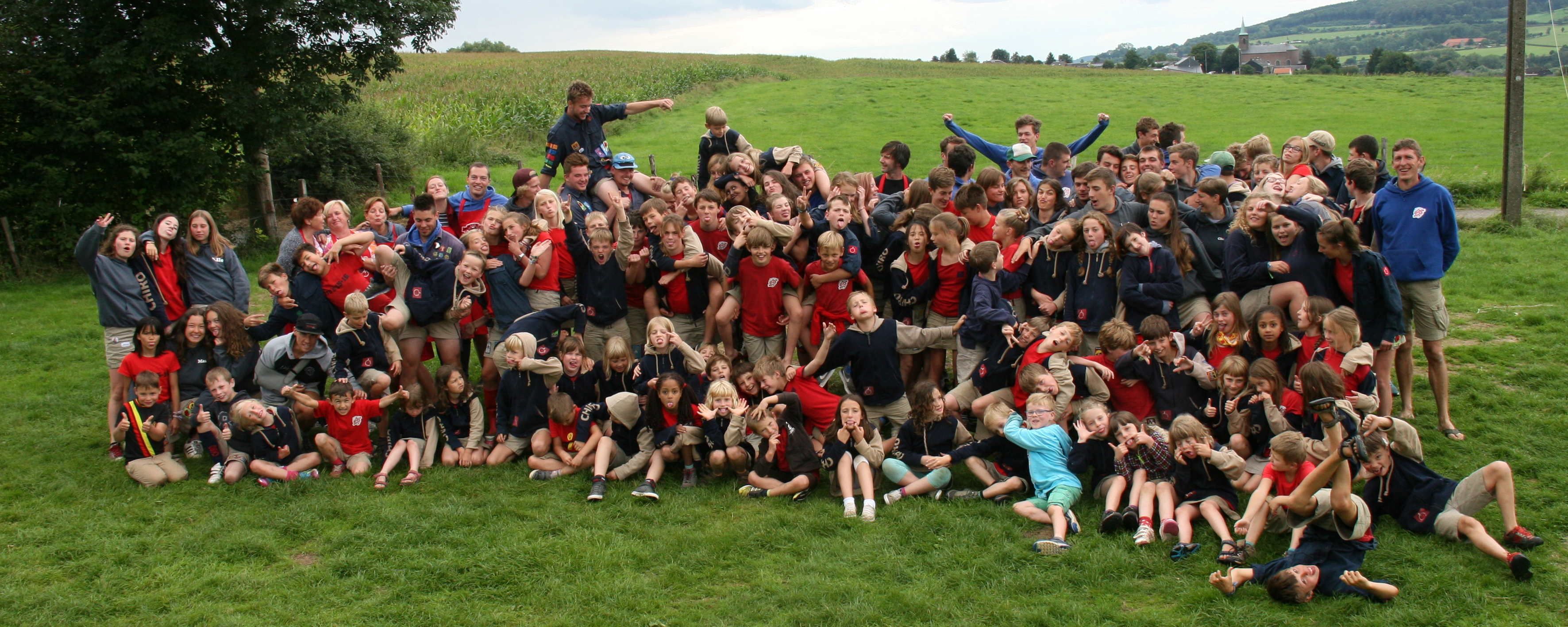 Kamp 2016 Sippenaeken - groepsfoto_7.JPG