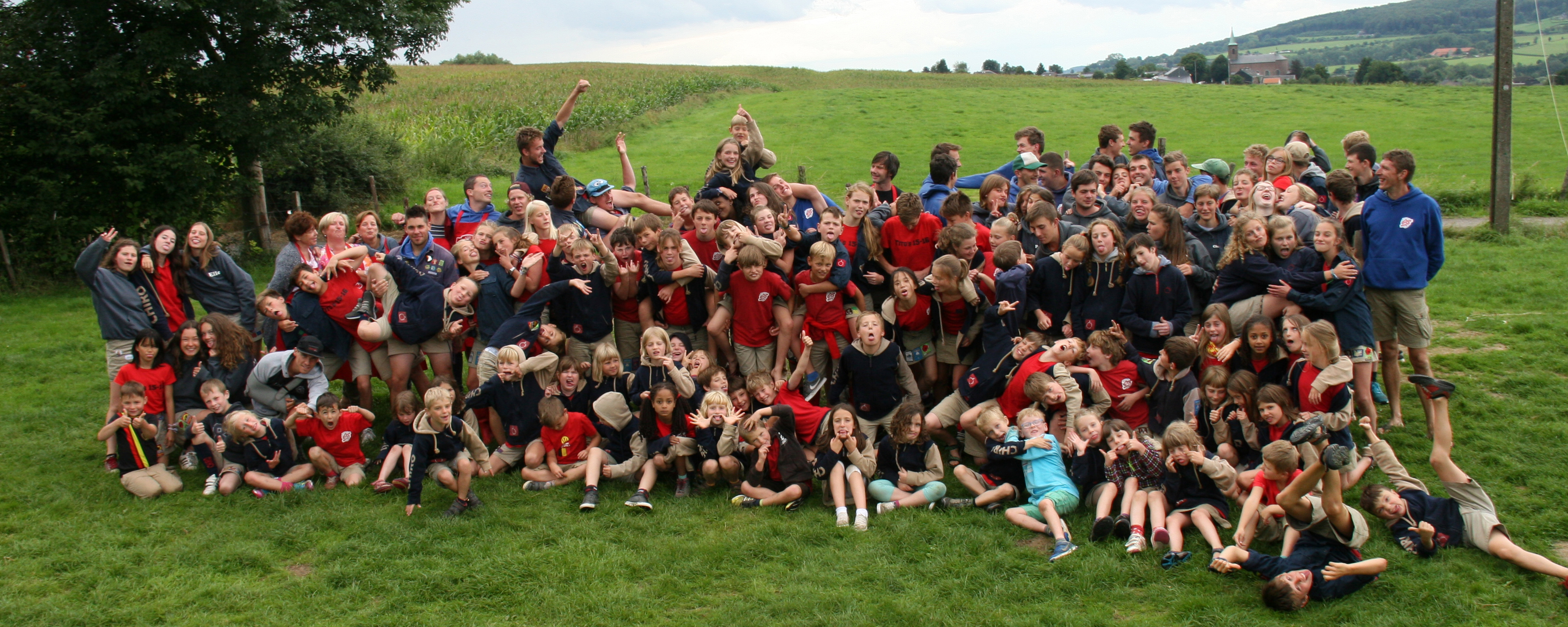 Kamp 2016 Sippenaeken - groepsfoto_8.JPG