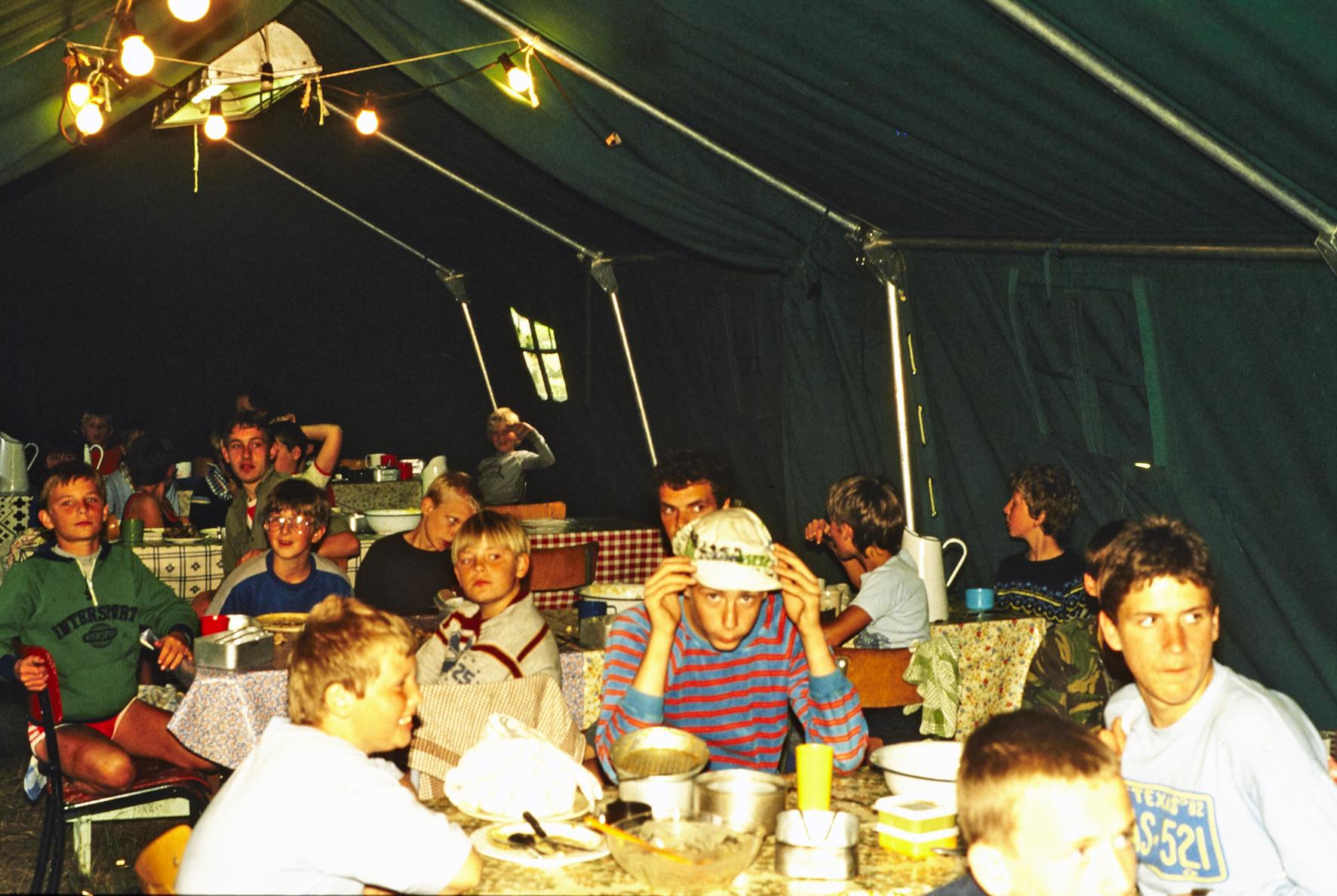 MJ0101_1985_Foto_4.jpg