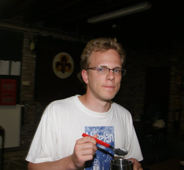 36820_151628924850569_2987151_n.jpg