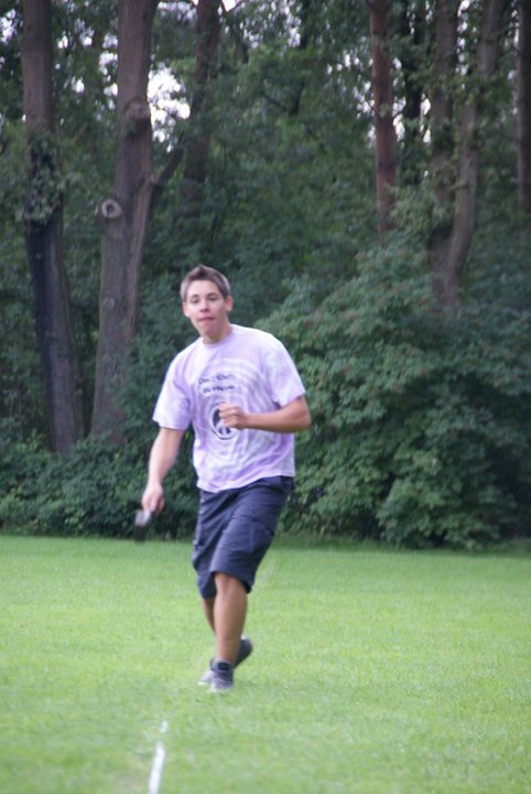 39246_151630701517058_2131100_n.jpg